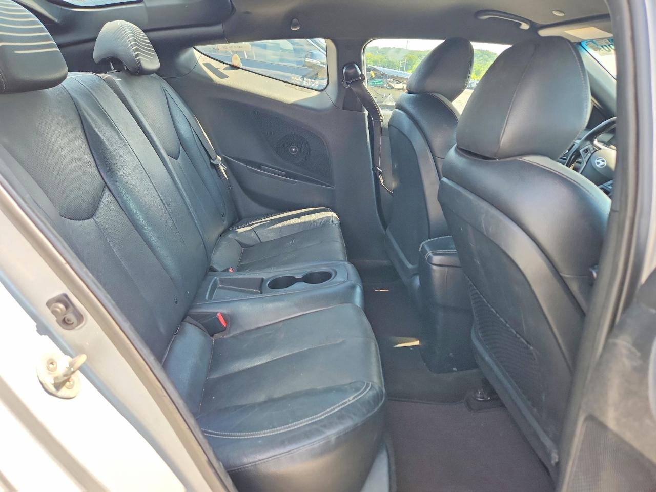 2016 HYUNDAI VELOSTER