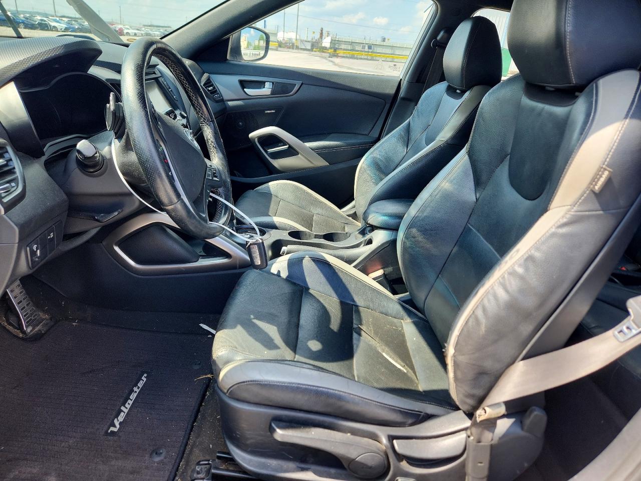 2016 HYUNDAI VELOSTER