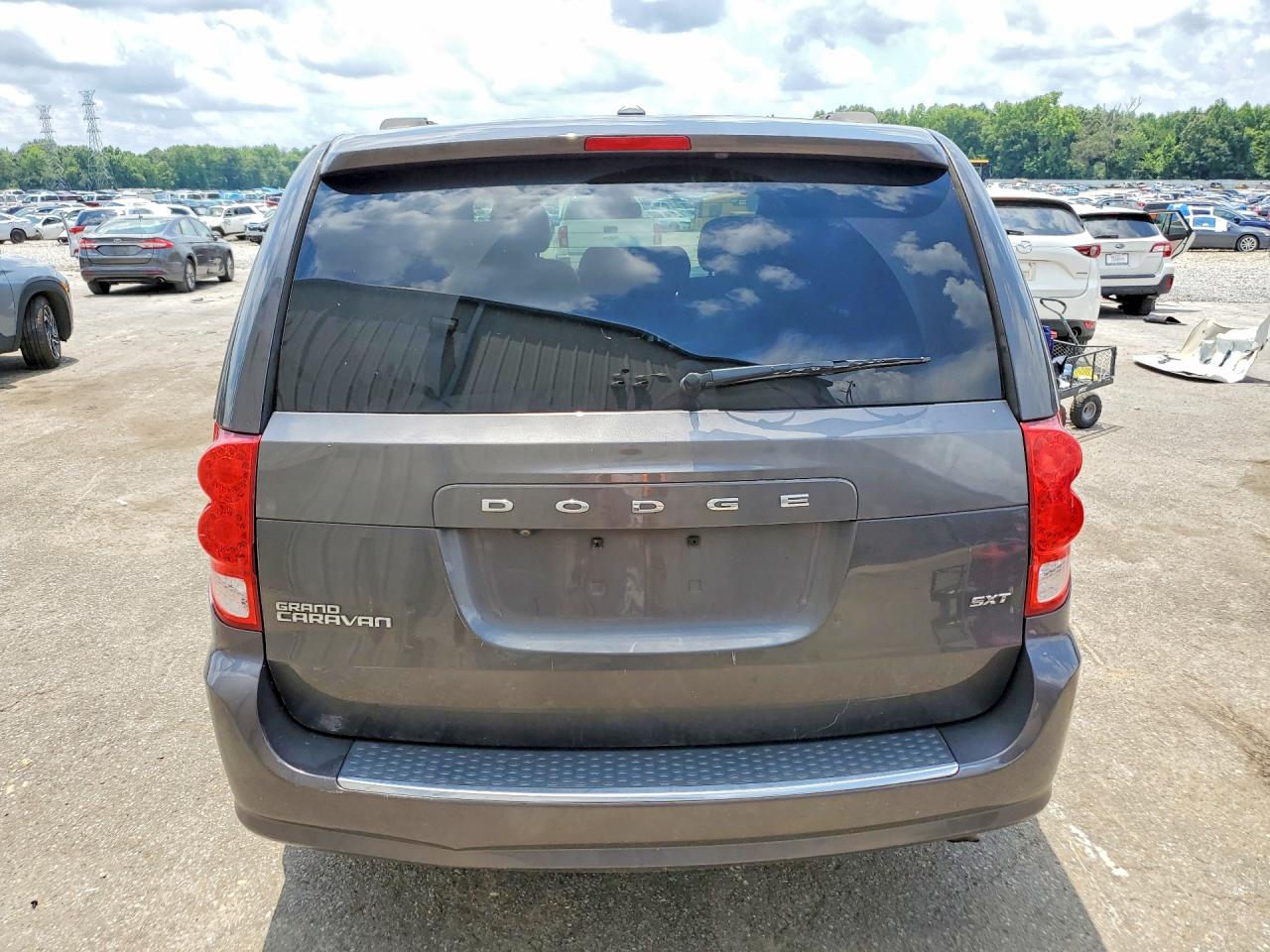 2020 DODGE CARAVAN