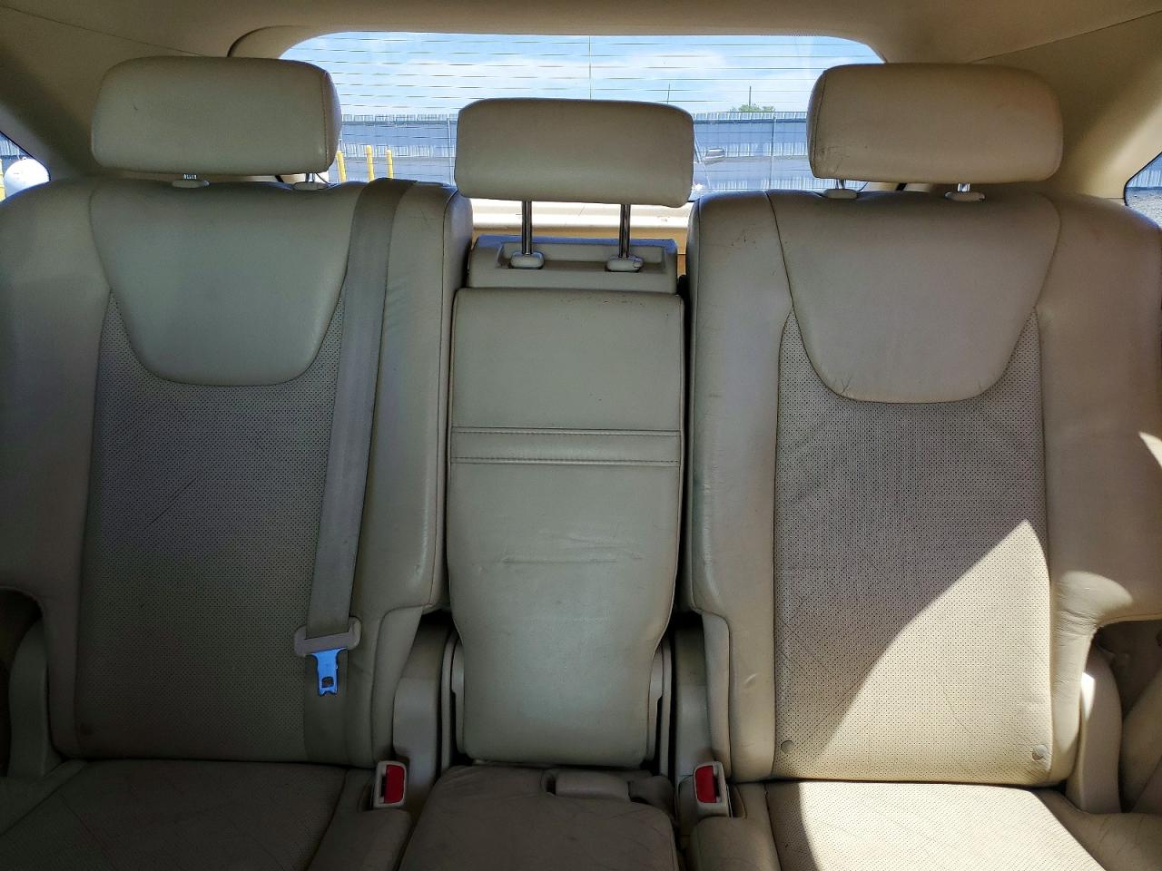 2010 LEXUS RX450