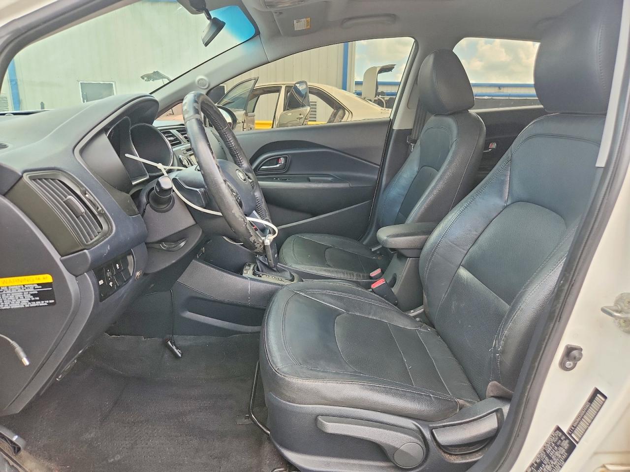 2013 KIA RIO