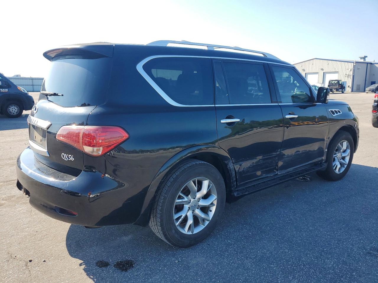 2011 INFINITI QX56