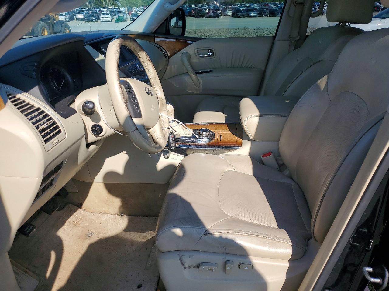 2011 INFINITI QX56
