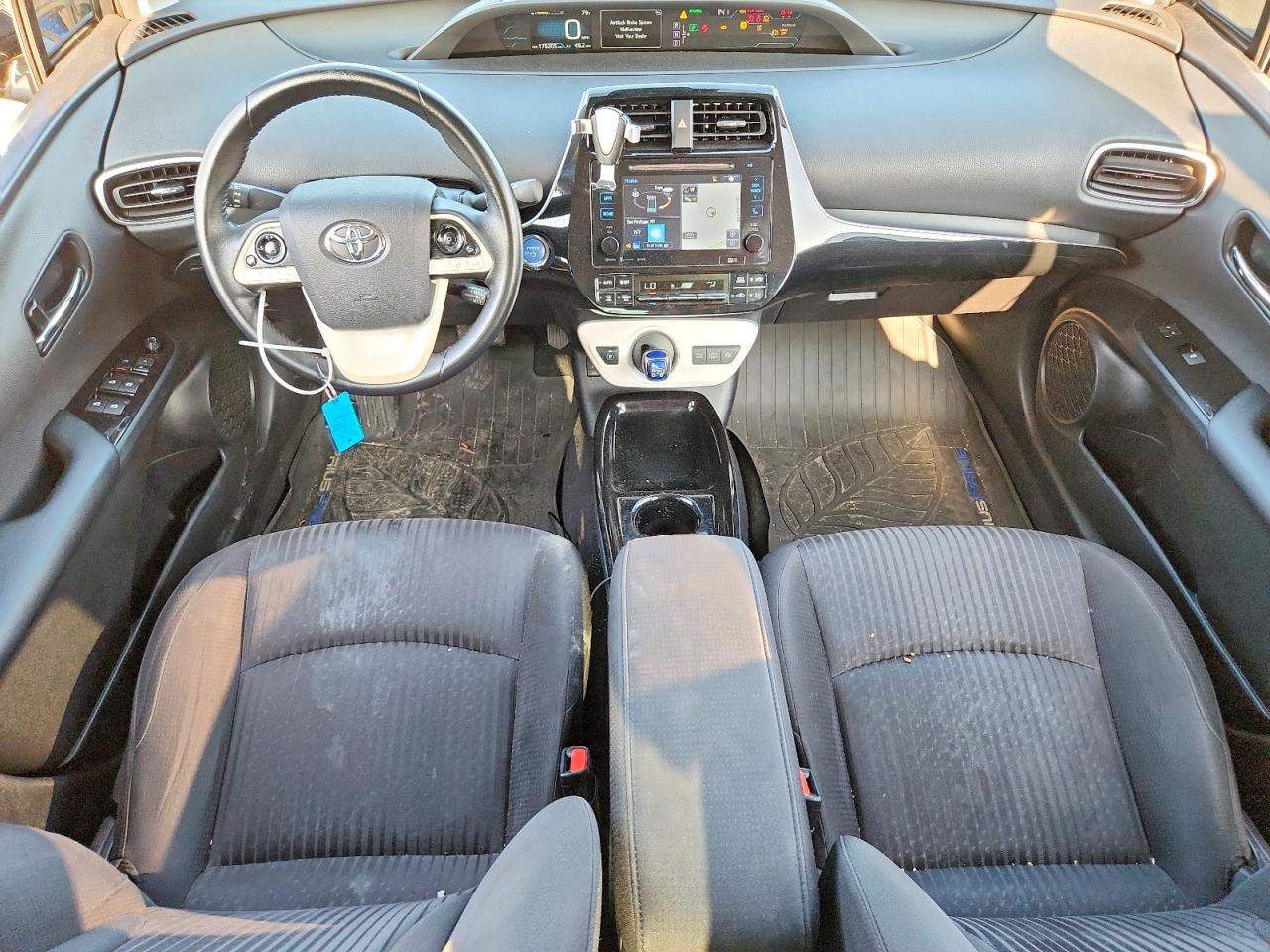 2017 TOYOTA PRIUS