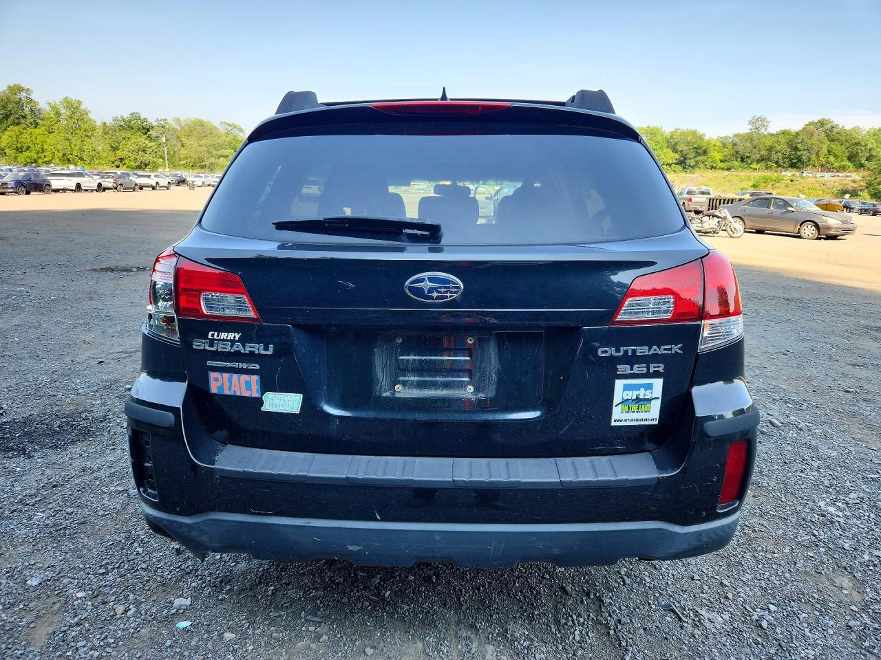 2013 SUBARU OUTBACK