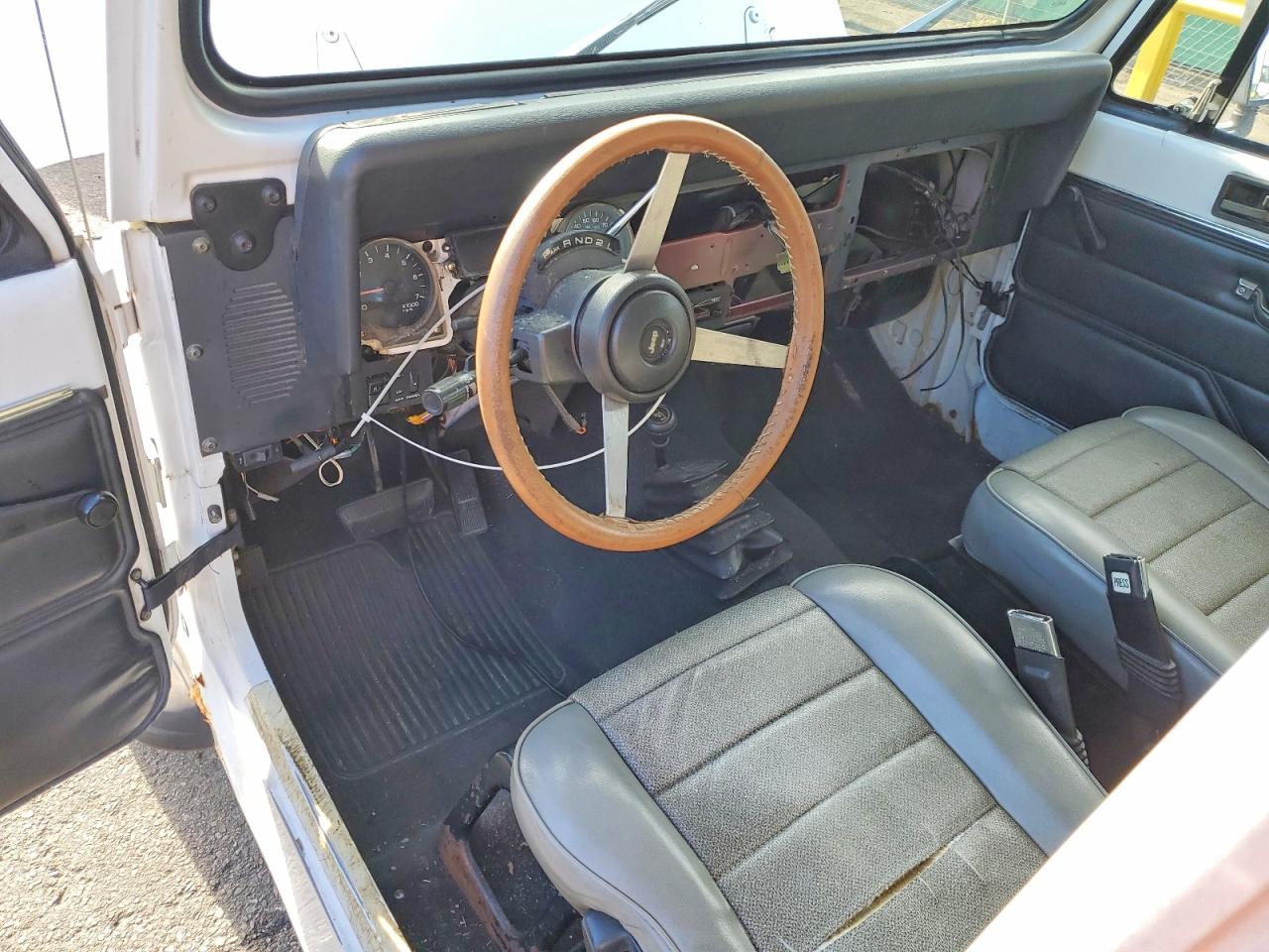 1994 JEEP WRANGLER