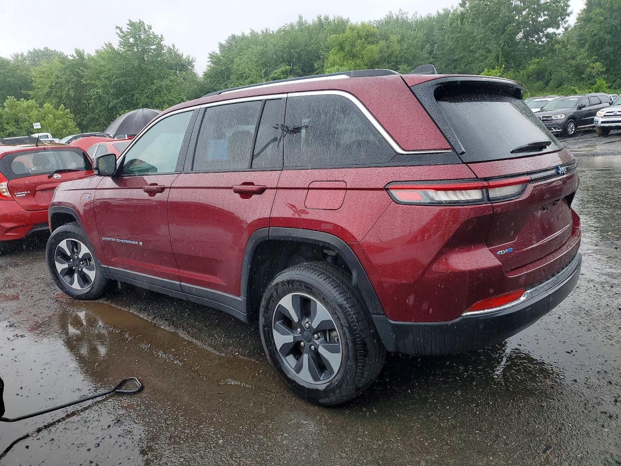 2024 JEEP CHEROKEE