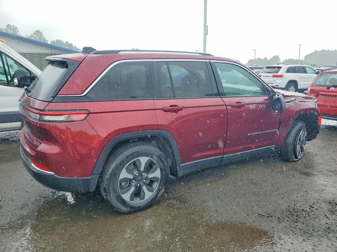 2024 JEEP CHEROKEE