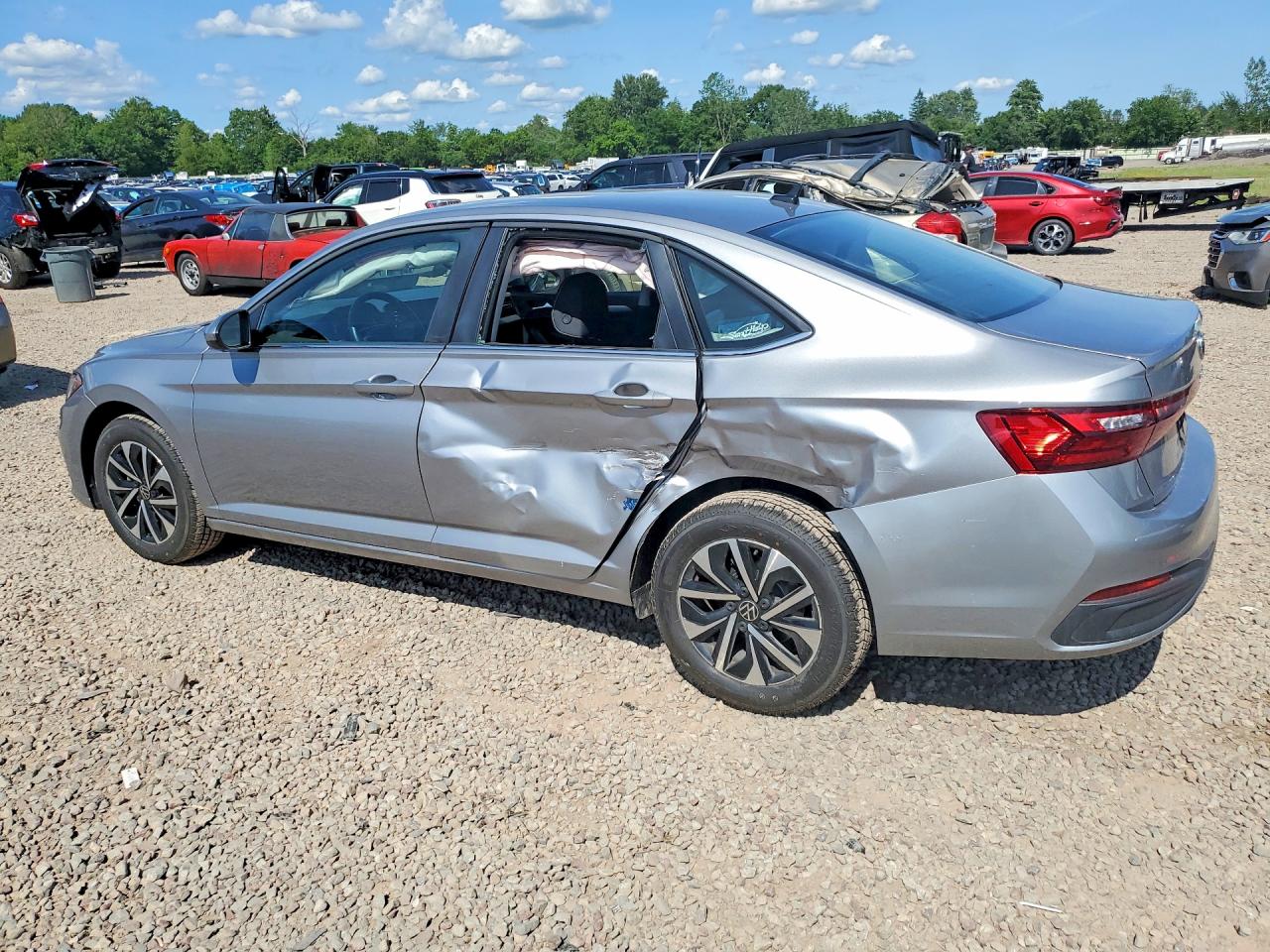 2025 VOLKSWAGEN JETTA