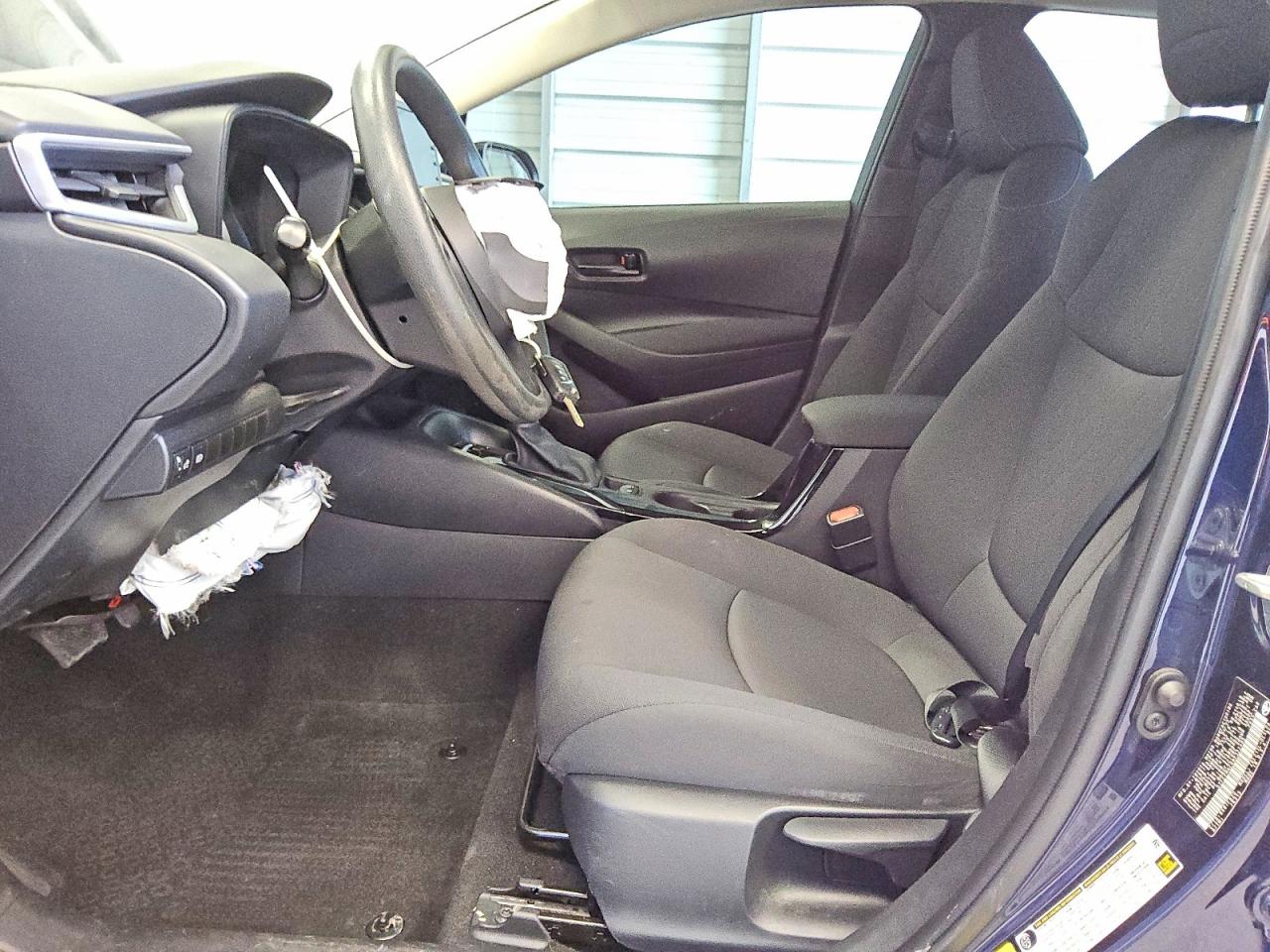 2022 TOYOTA COROLLA