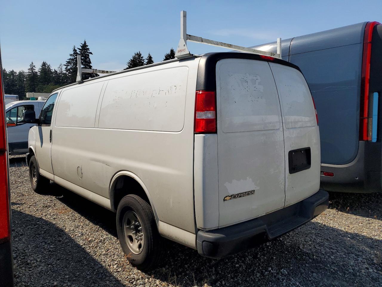 2023 CHEVROLET EXPRESS