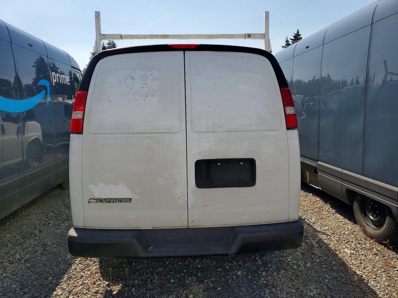 2023 CHEVROLET EXPRESS