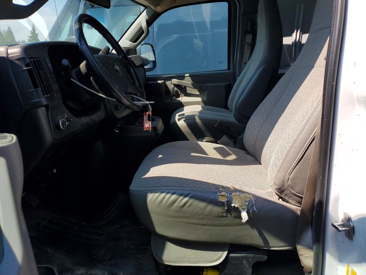 2023 CHEVROLET EXPRESS