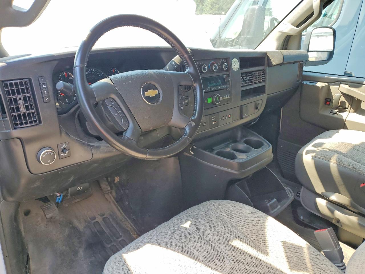2023 CHEVROLET EXPRESS
