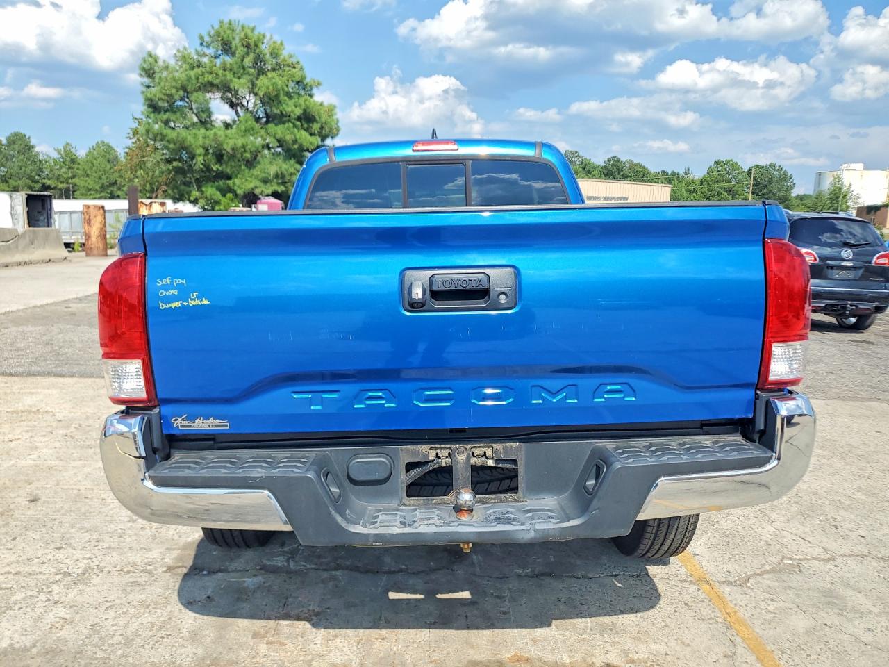 2017 TOYOTA TACOMA