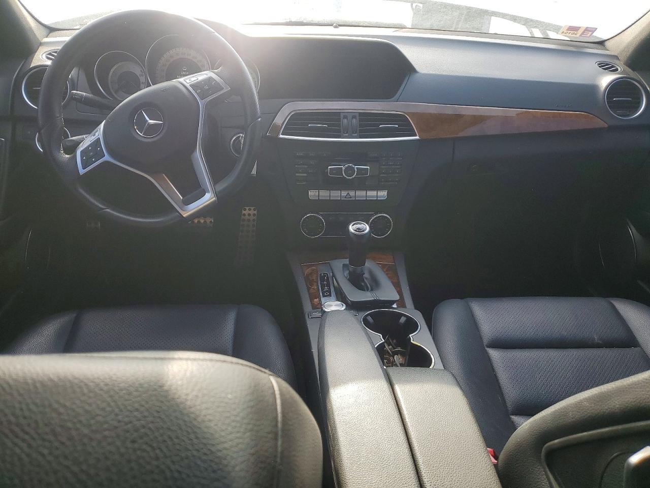 2012 MERCEDES-BENZ C-CLASS