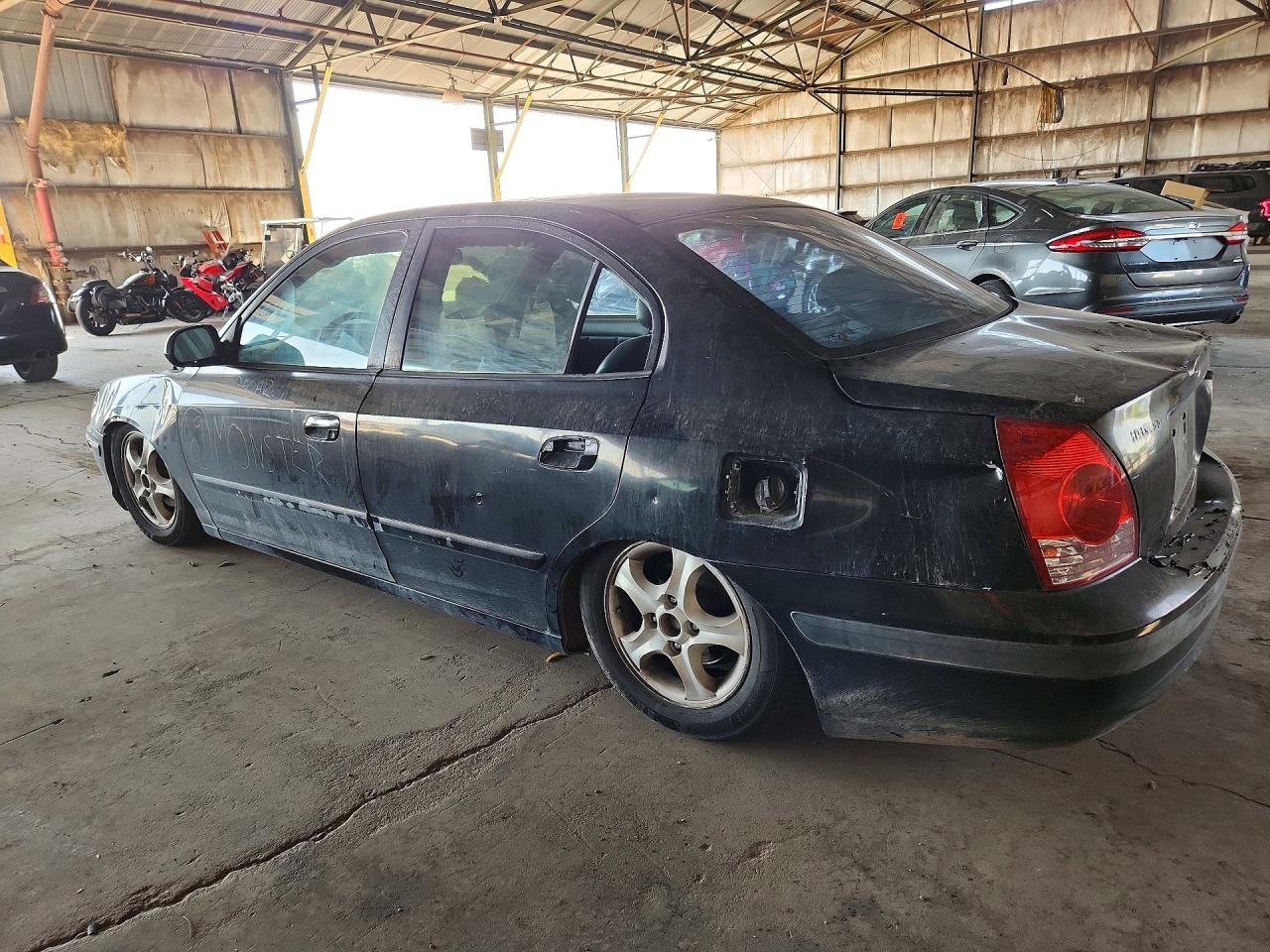 2004 HYUNDAI ELANTRA