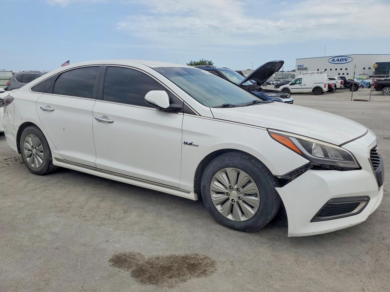 2016 HYUNDAI SONATA