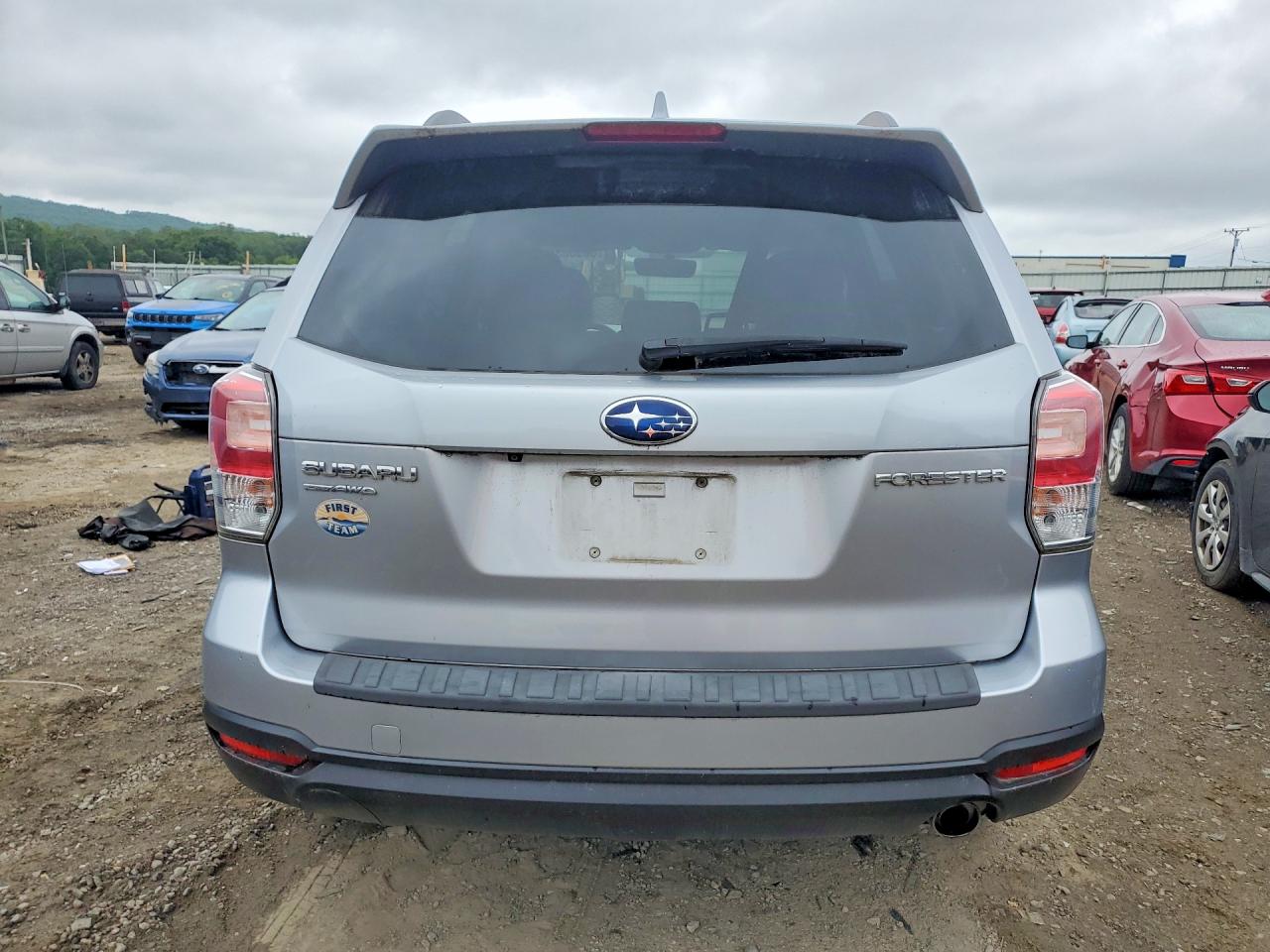 2018 SUBARU FORESTER
