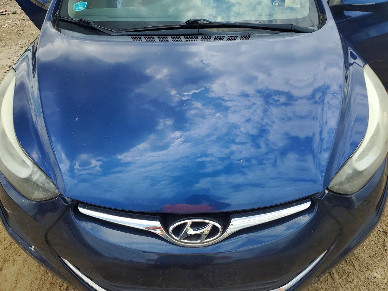 2016 HYUNDAI ELANTRA