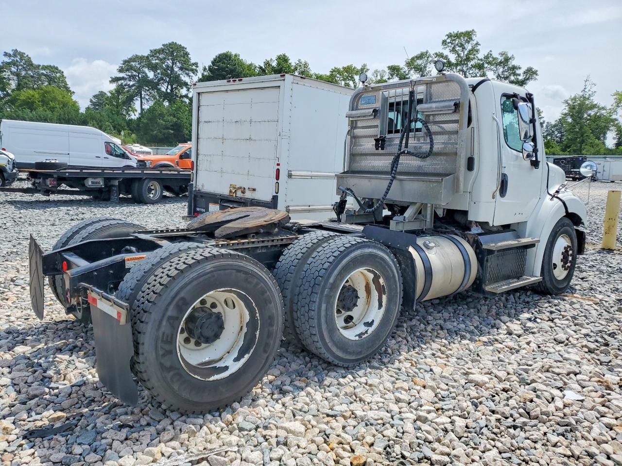 2014 FREIGHTLINER ALL OTHER