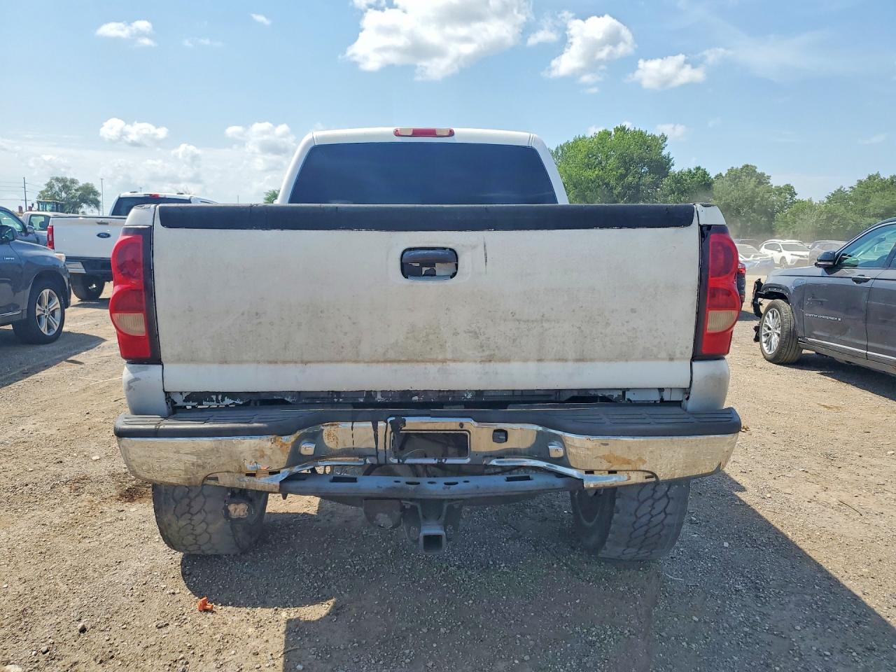 2003 CHEVROLET SILVERADO