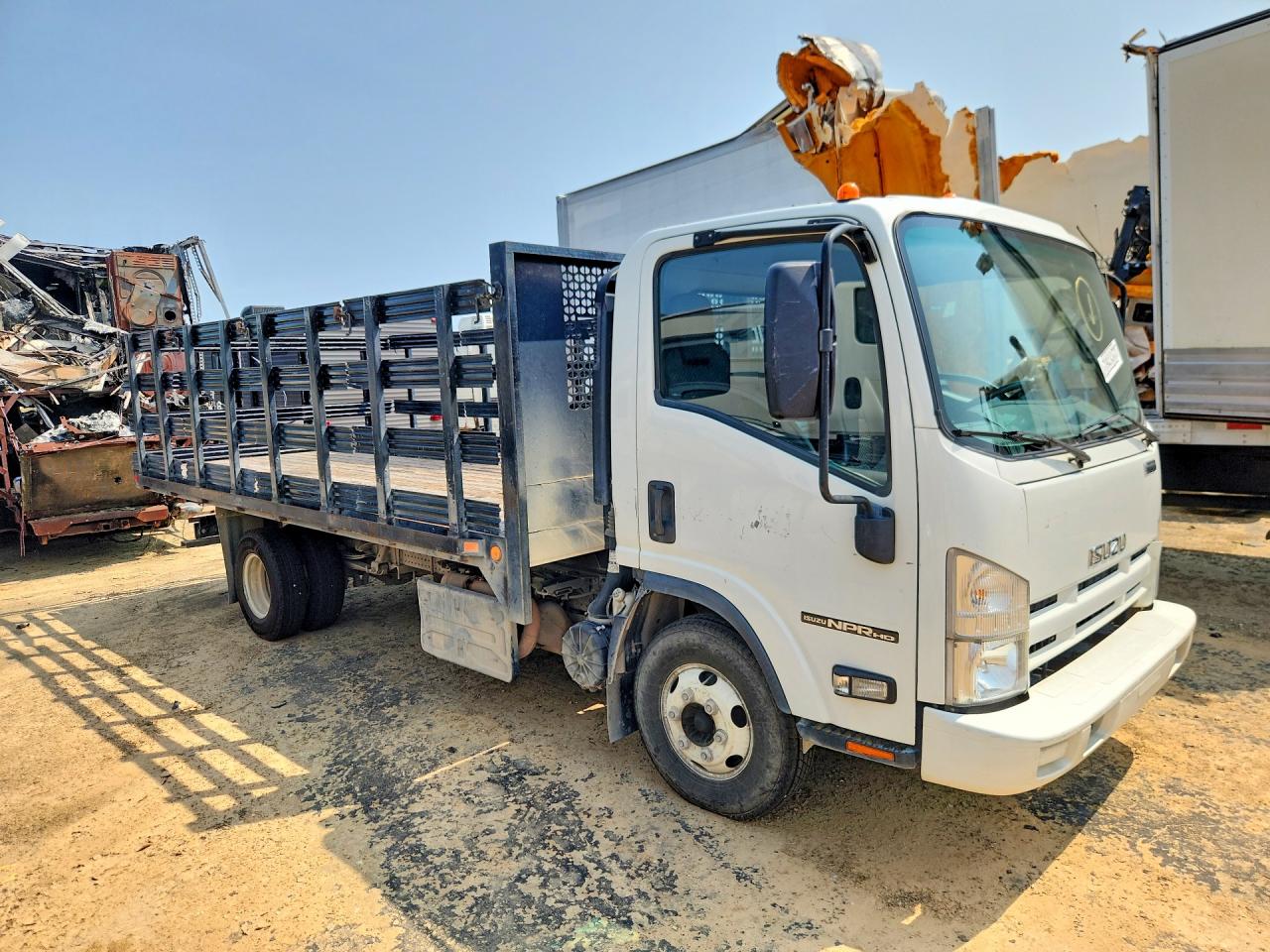 2011 ISUZU NPR