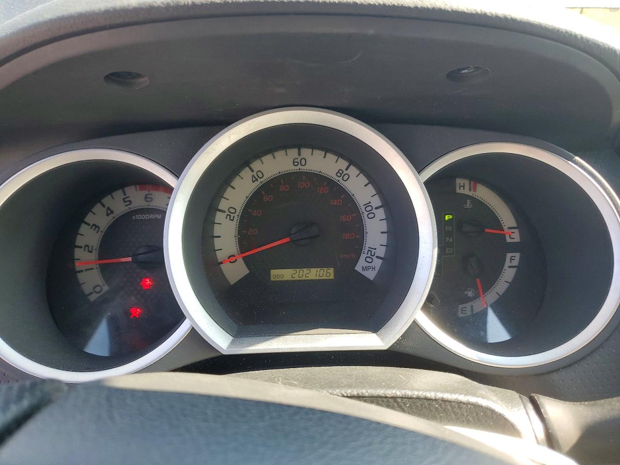 2013 TOYOTA TACOMA