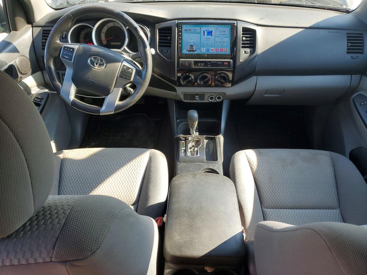 2013 TOYOTA TACOMA
