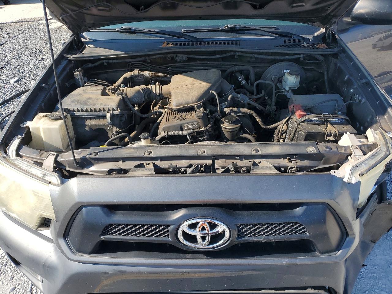 2013 TOYOTA TACOMA