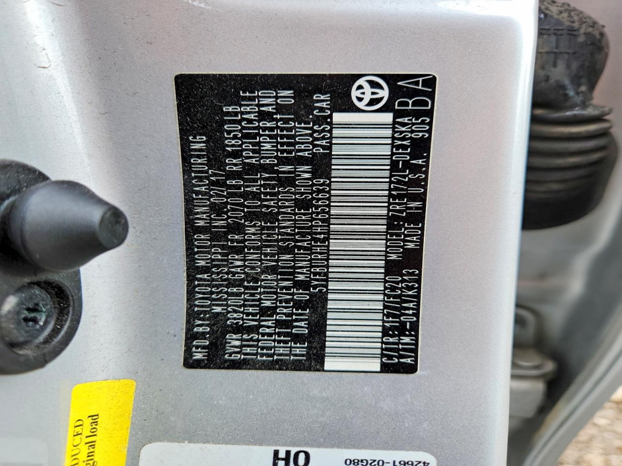 2017 TOYOTA COROLLA