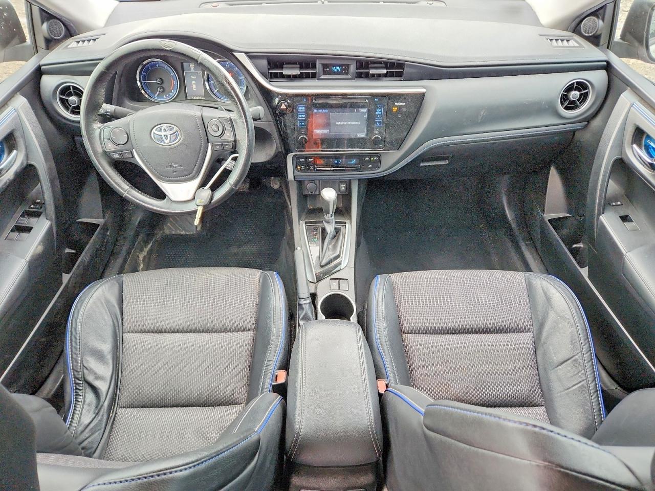 2017 TOYOTA COROLLA