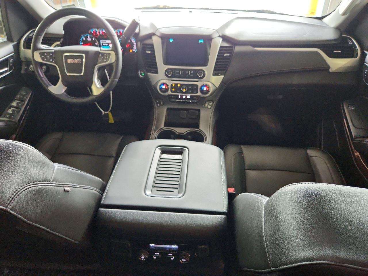 2017 GMC YUKON