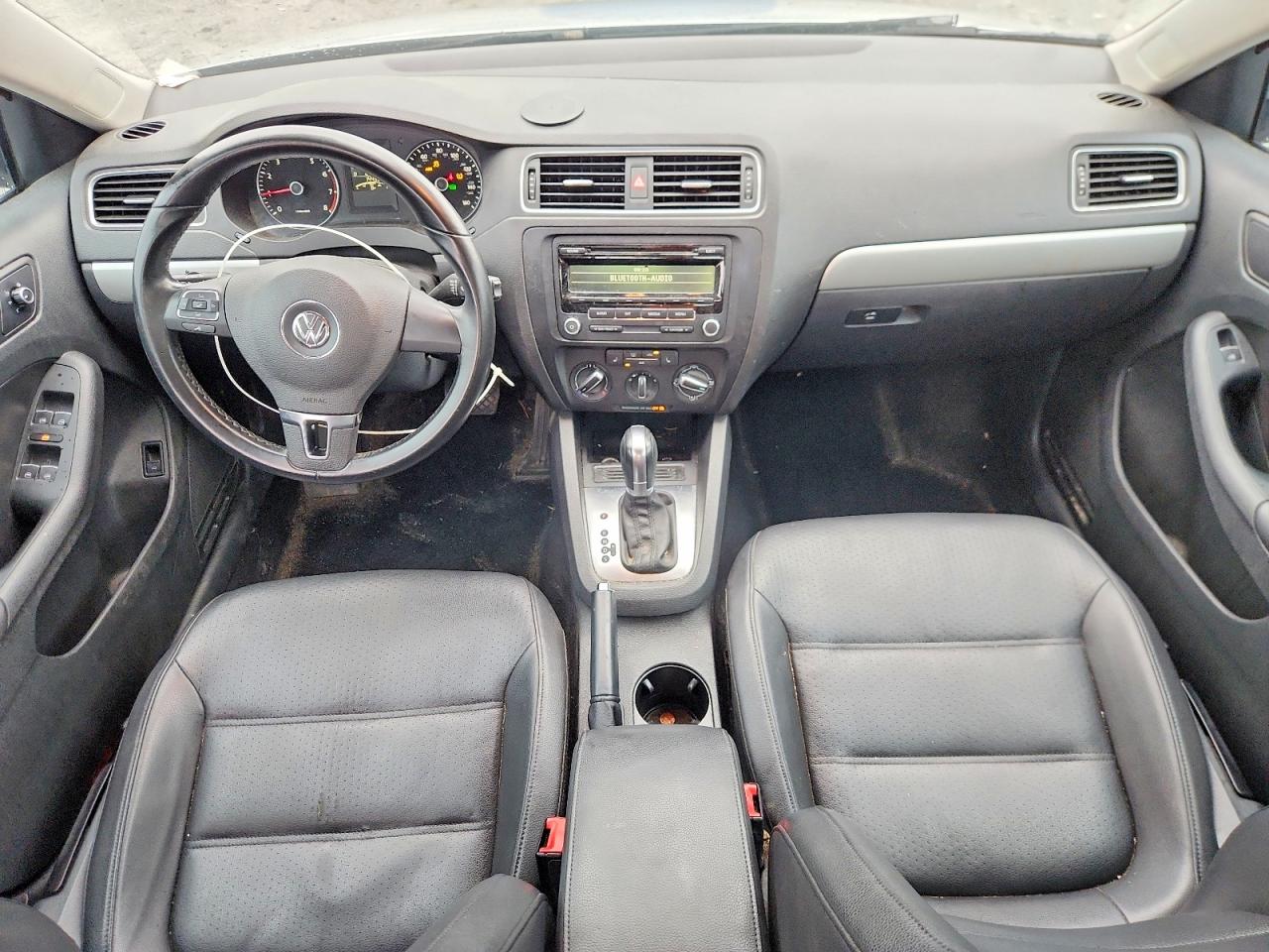 2014 VOLKSWAGEN JETTA