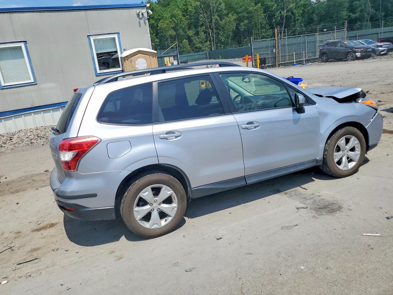 2015 SUBARU FORESTER