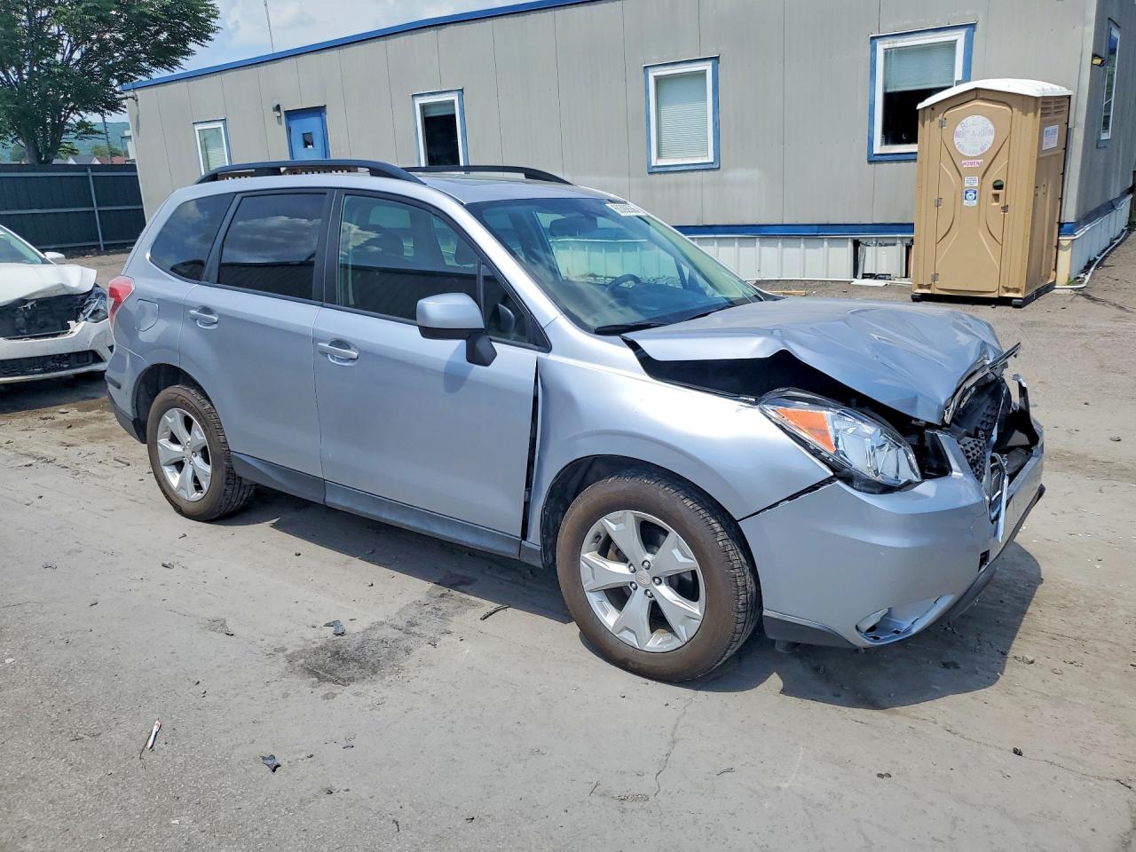 2015 SUBARU FORESTER