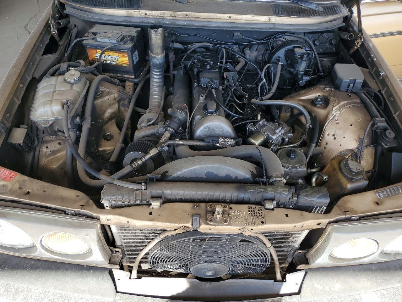 1984 MERCEDES-BENZ 300-CLASS
