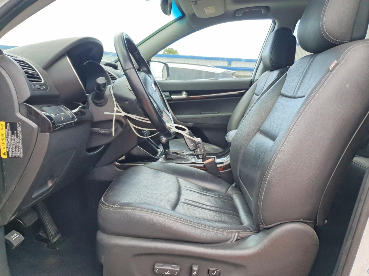 2015 KIA SORENTO