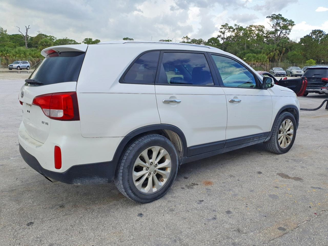 2015 KIA SORENTO