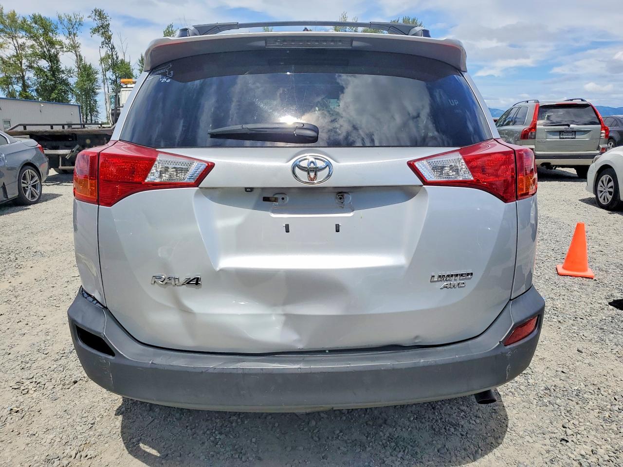2013 TOYOTA RAV4