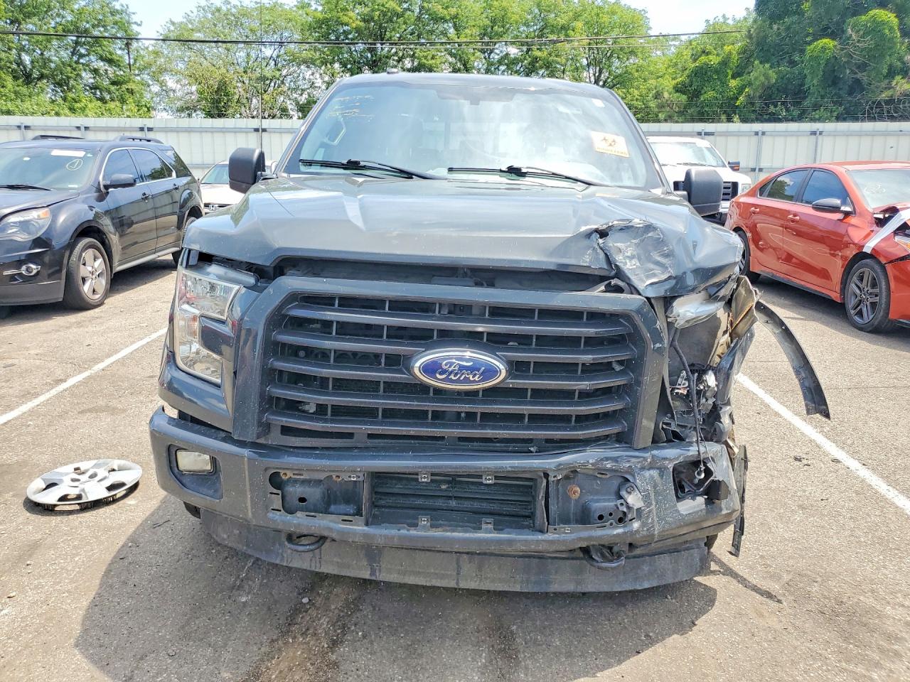 2016 FORD F150