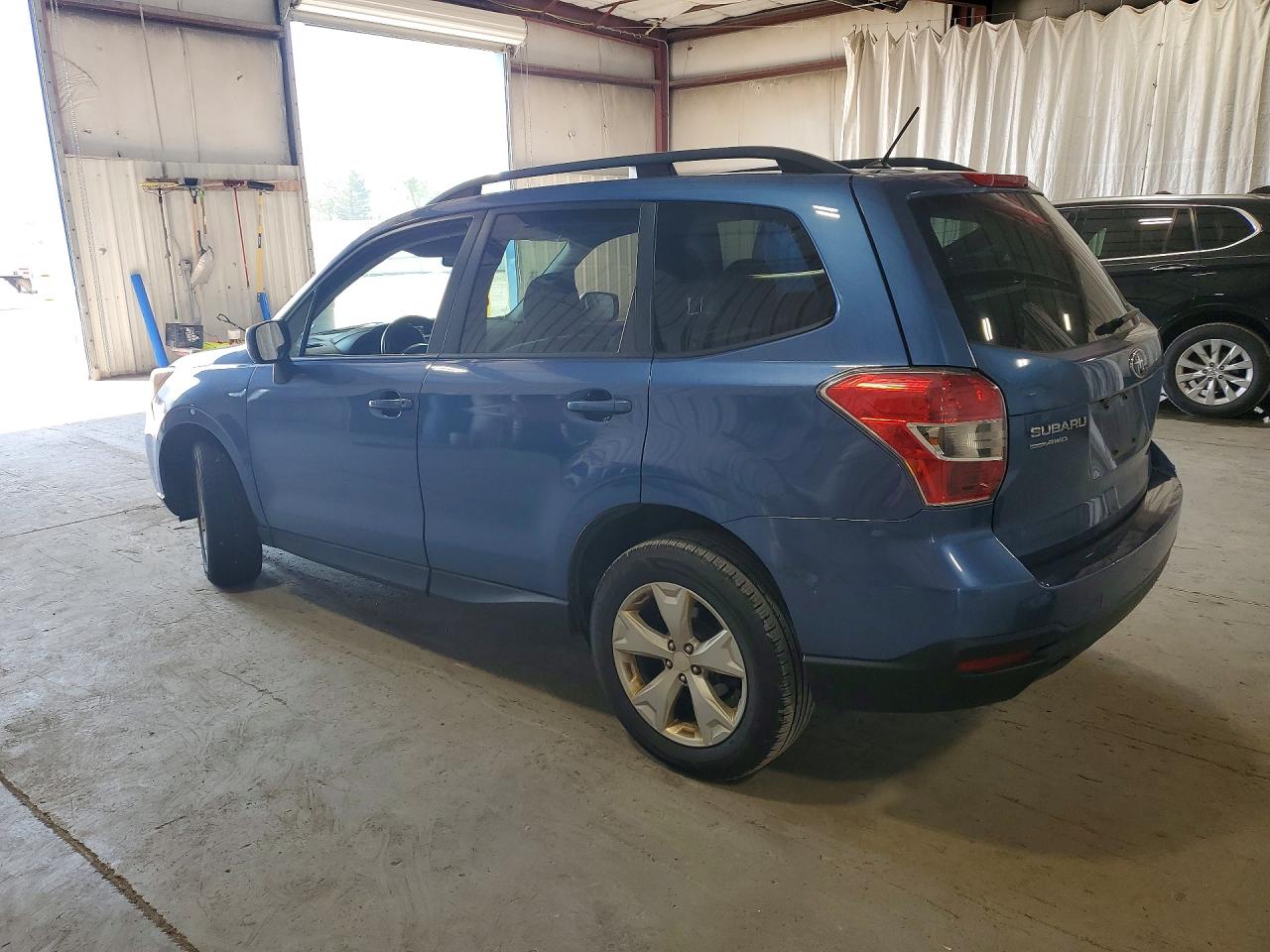 2015 SUBARU FORESTER
