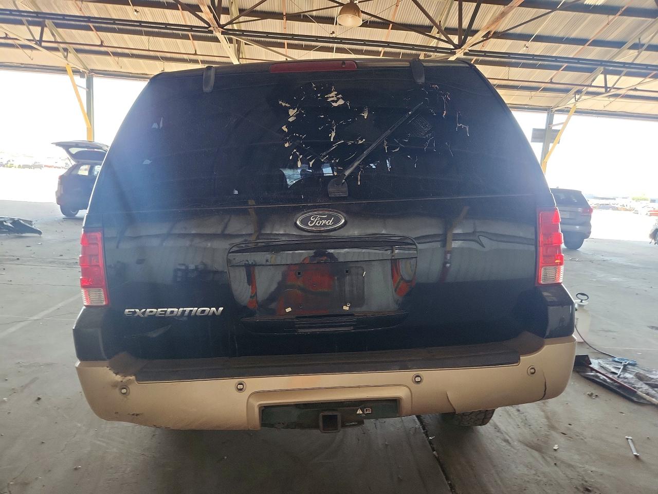 2004 FORD EXPEDITION