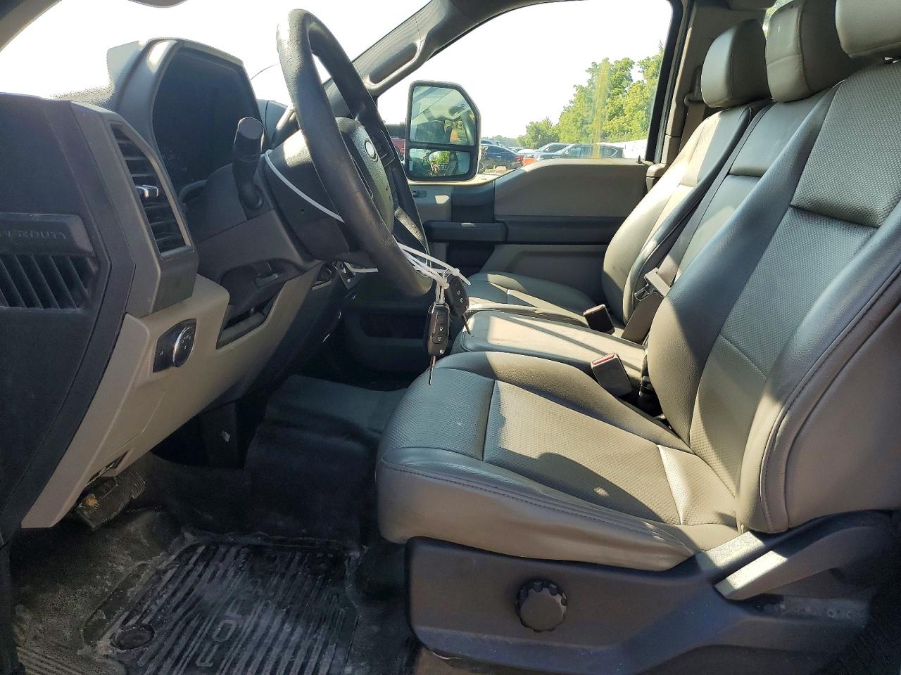 2017 FORD F350