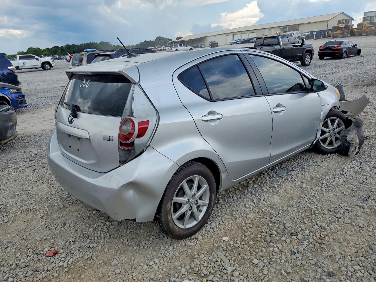 2013 TOYOTA PRIUS