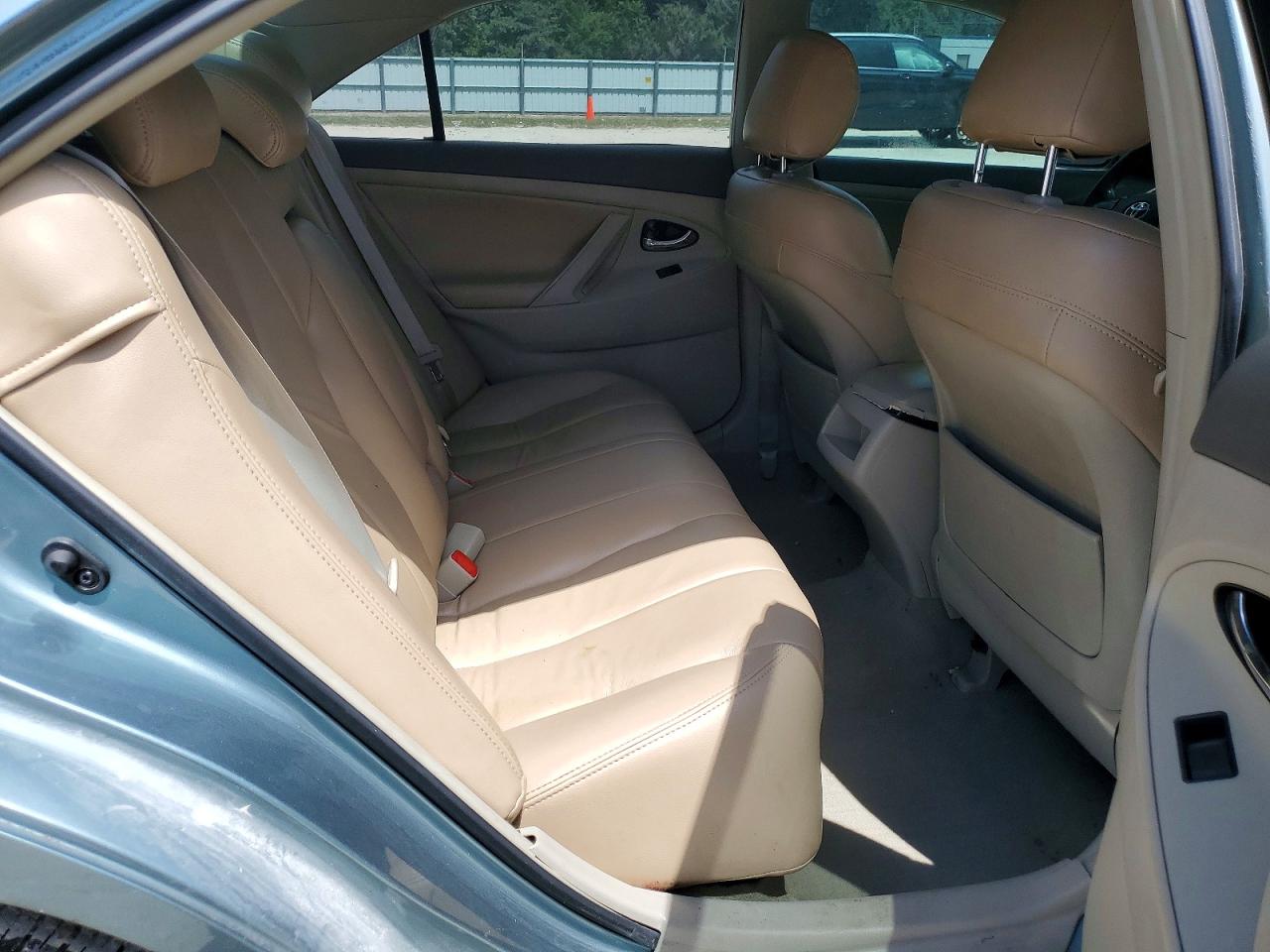 2009 TOYOTA CAMRY