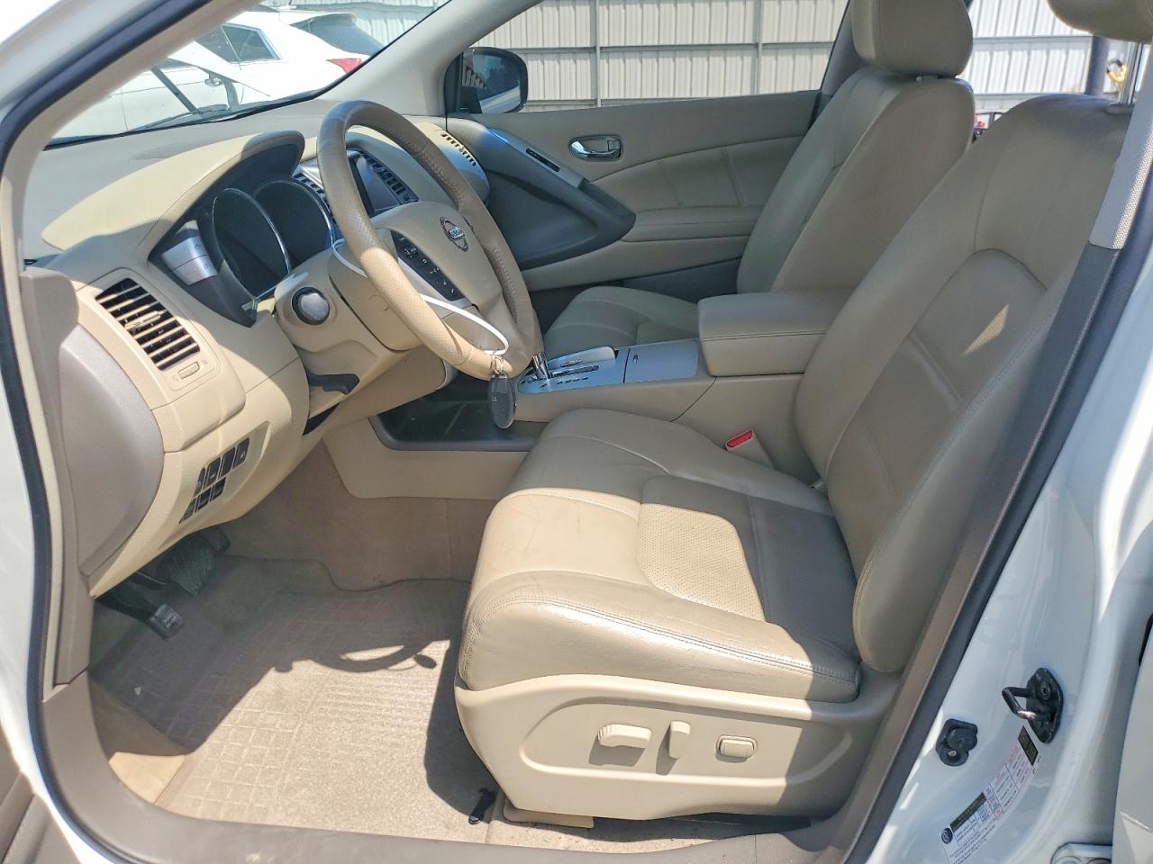 2011 NISSAN MURANO