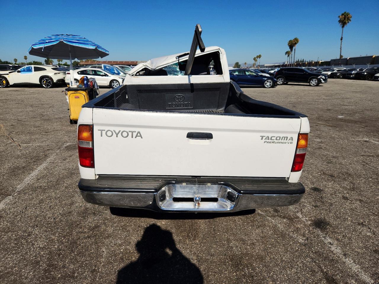 2000 TOYOTA TACOMA