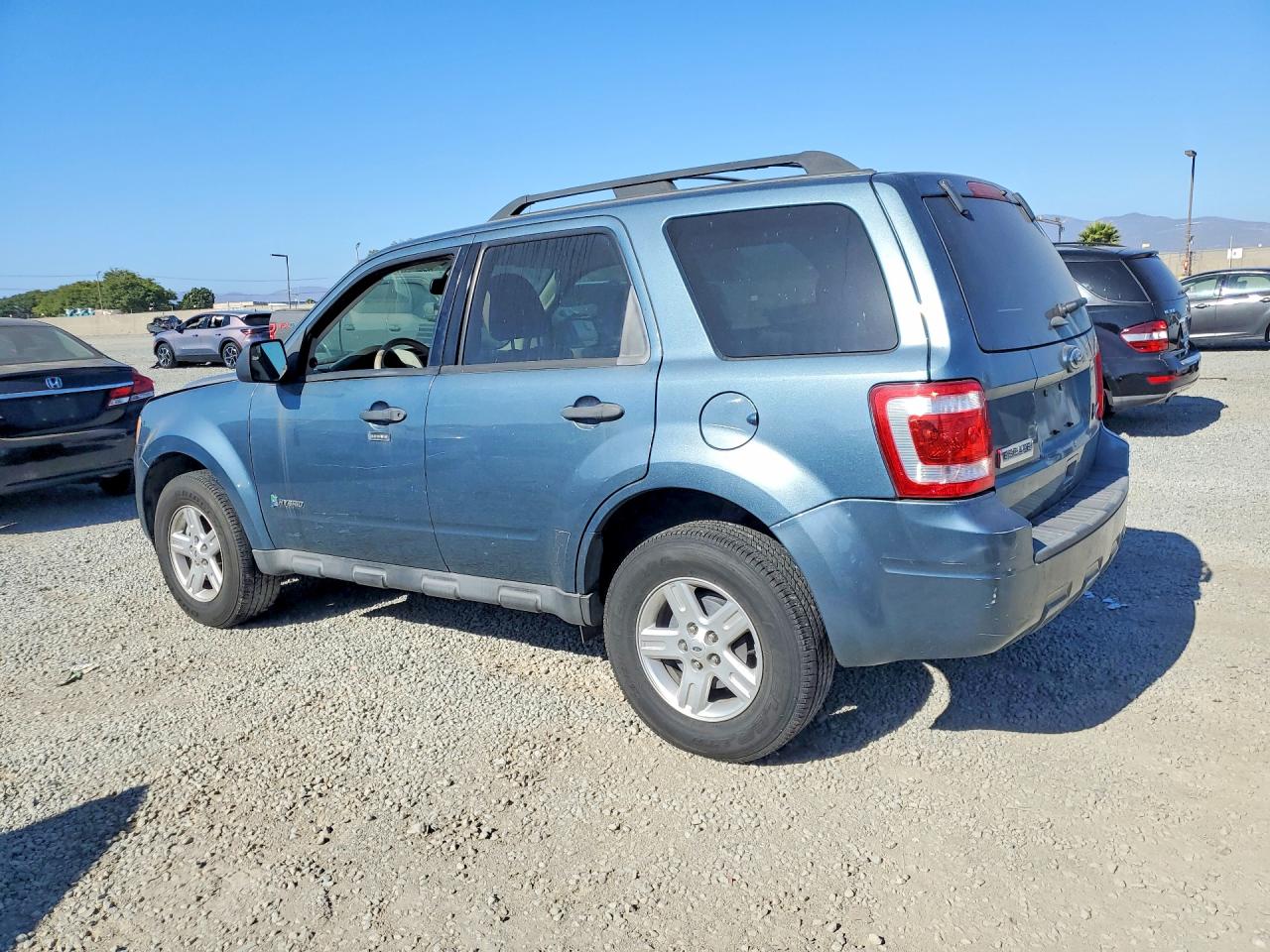 2011 FORD ESCAPE
