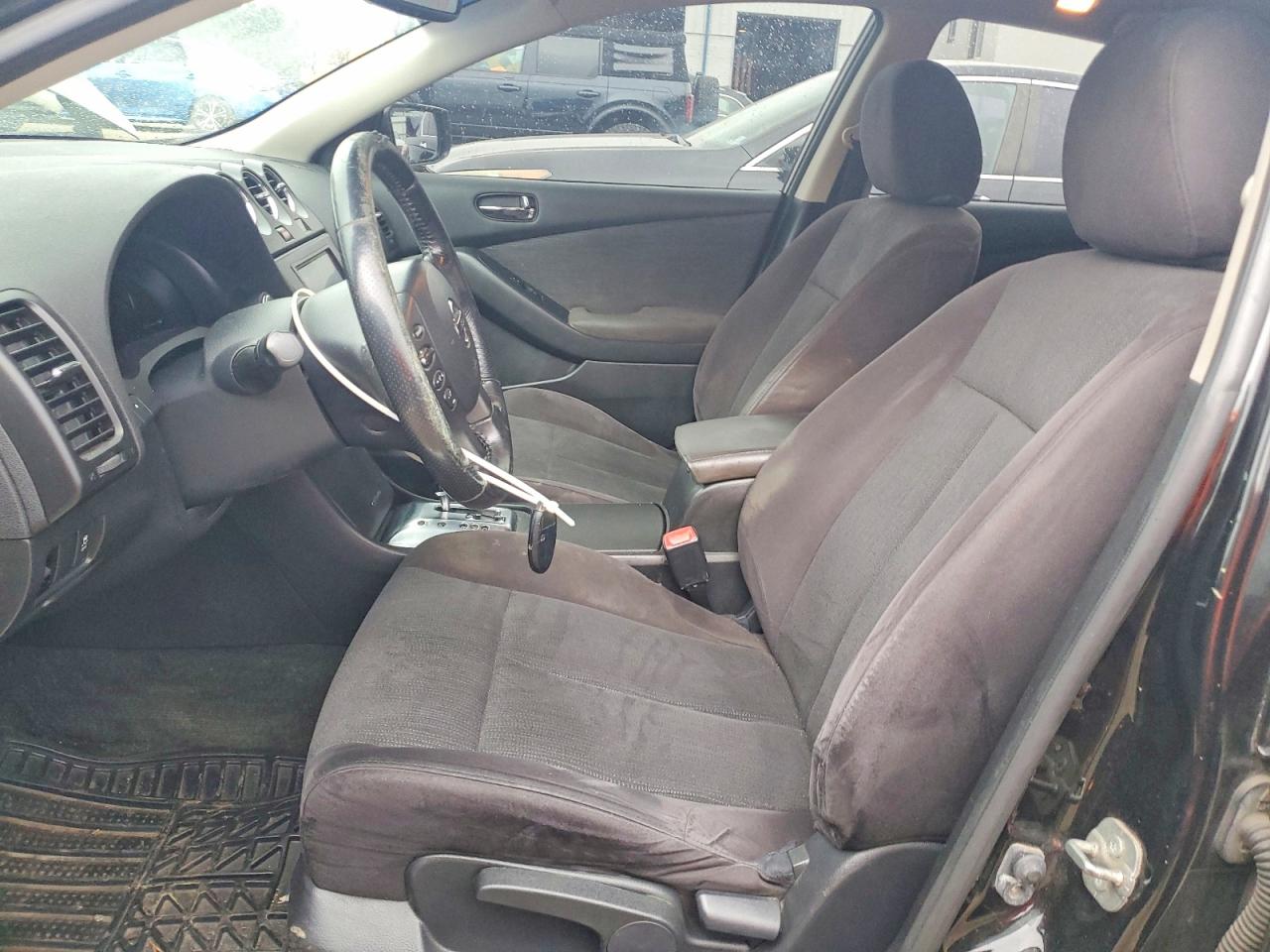 2012 NISSAN ALTIMA